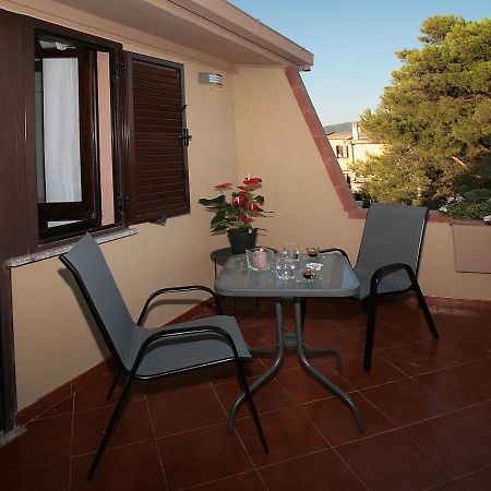 Oliver'S House Sardinia Apartment Флумини ди Куарту Екстериор снимка