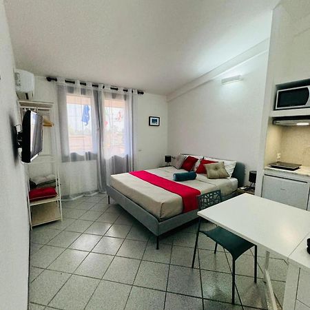 Oliver'S House Sardinia Apartment Флумини ди Куарту Екстериор снимка