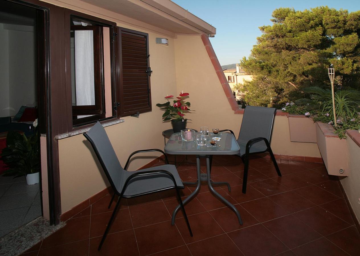 Oliver'S House Sardinia Apartment Флумини ди Куарту Екстериор снимка
