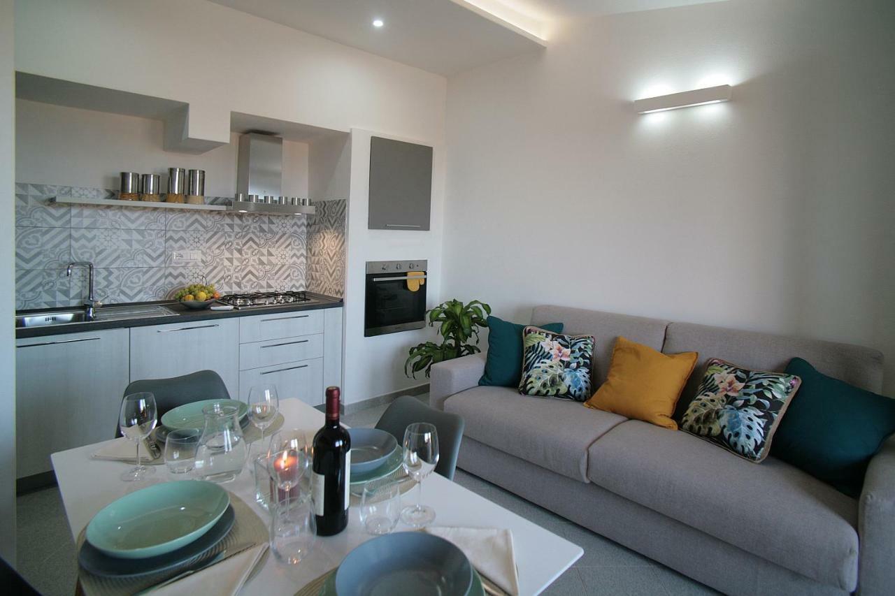 Oliver'S House Sardinia Apartment Флумини ди Куарту Екстериор снимка